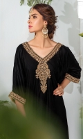 Look alluring and effortlessly chic in our black velvet embellished kaftan. *Shirt Length: 52