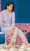 Chic, semi-formal straight kameez with bell sleeves. The kameez is embellished with lace and embroidery. 