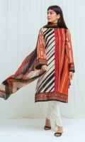 Gold Printed Lawn Shirt: 2.9 M Printed Blended Chiffon Dupatta: 2.5 M Dyed Pant: 2.5 M