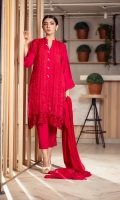 The cranberry organza kurta features lace details incorporated with handcrafted pearls and crystal buttons on the neckline, the back and sleeves are composed of khaddi silk and paired with straight pants, and a chiffon lacy dupatta, perfect for the festive eid evenings.