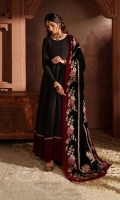 izni-raagni-velvet-2025-36