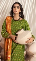 Dupatta: Pearl Printed - 01 Piece Shirt Front: Pearl Printed - 01 Piece Shirt Back: Pearl Printed - 01 Piece Sleeves: Pearl Printed - 01 Pair Trouser: Dyed - 01 Piece 