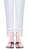 100% plain cotton pants. High low cut, infused lace detailing and finished with tassels.