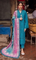 nureh-bazaar-chikankari-khaddar-2023-15