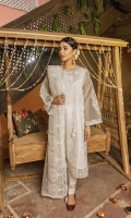 Organza embroidered front panels 1.125meters Organza embroidered back 0.75meter Embroidered organza patiis Embroidered organza dupatta 2.6meters Lawn slip 2meters Cambric lawn trouser 2.5meters