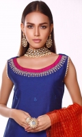 Noor is rendered in bold shade of cobalt blue with monotone embroidered daaman along with intricate embroidered border on magenta canvas. Beautifully Embroidered neckline instantly draws everyone’s attention to this outfit. It is paired with blue shalwar. You can finish the look with choice of your dupatta.