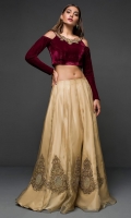 Opt for our glamorous choli sharara featuring maroon velvet with antique gold kora dabka neckline coordiNAted with gold organza sharara. It comes with melon pink net dupatta with sequins sprayed all over.