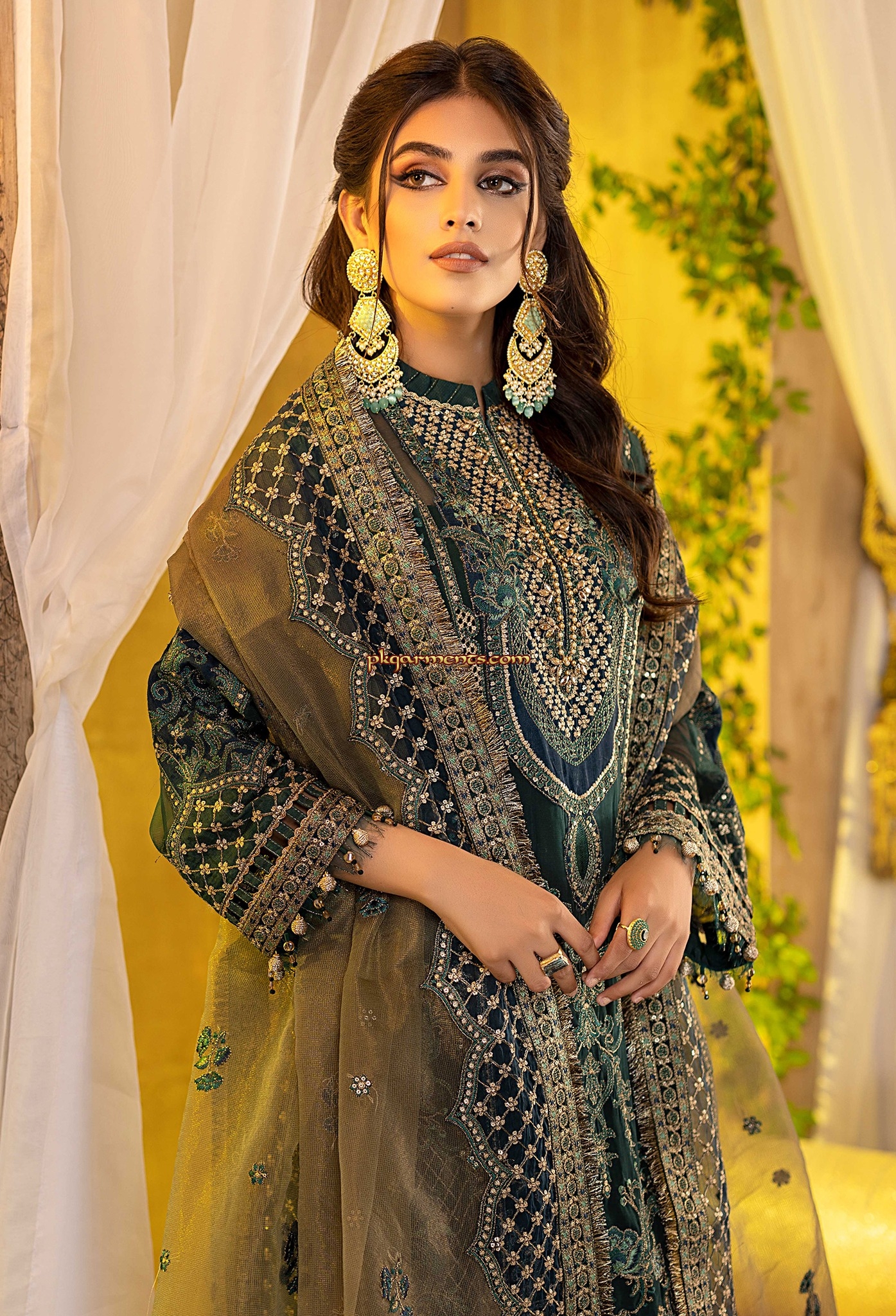 Adan's Libas Alora Luxury Chiffon Edit 2024 | Pakistani Clothes & Fashion  Dresses Online