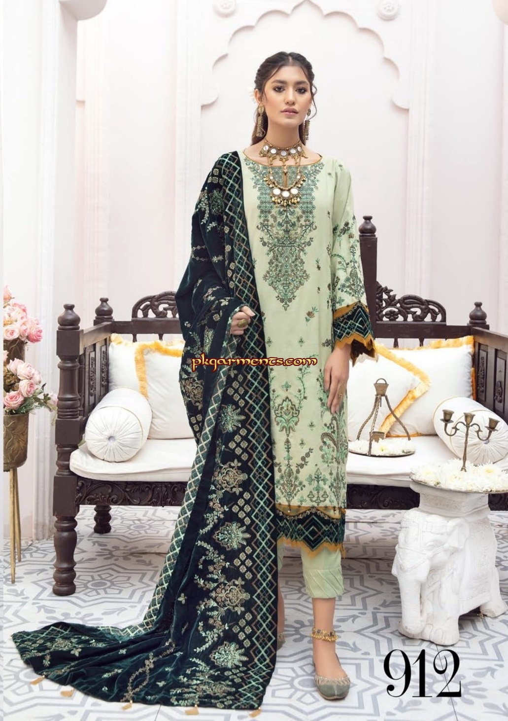 Shaista Velvet Embroided Collection 2022  Pakistani Clothes & Fashion  Dresses Online