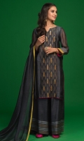 'Freya' steel grey semi formal, khaddi net screen printed shirt with impeccably intricate blend of kora, dabka and resham. A pop of contrasting pink and olive green finishing is given in the shirt to ehance the look. It is accompanied with a matching khaddi net dupatta with olive green finishing and handmade tassels, along with raw silk screen printed izaar.
